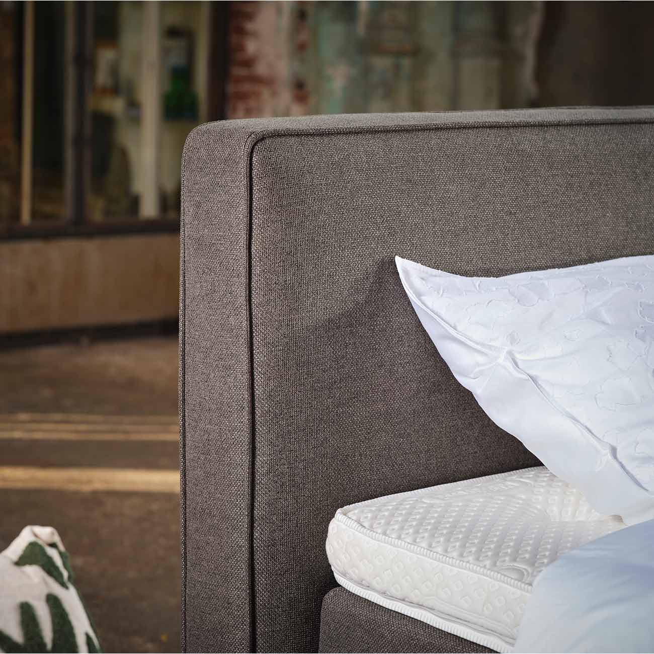 Pullman Express Liverpool Boxspring