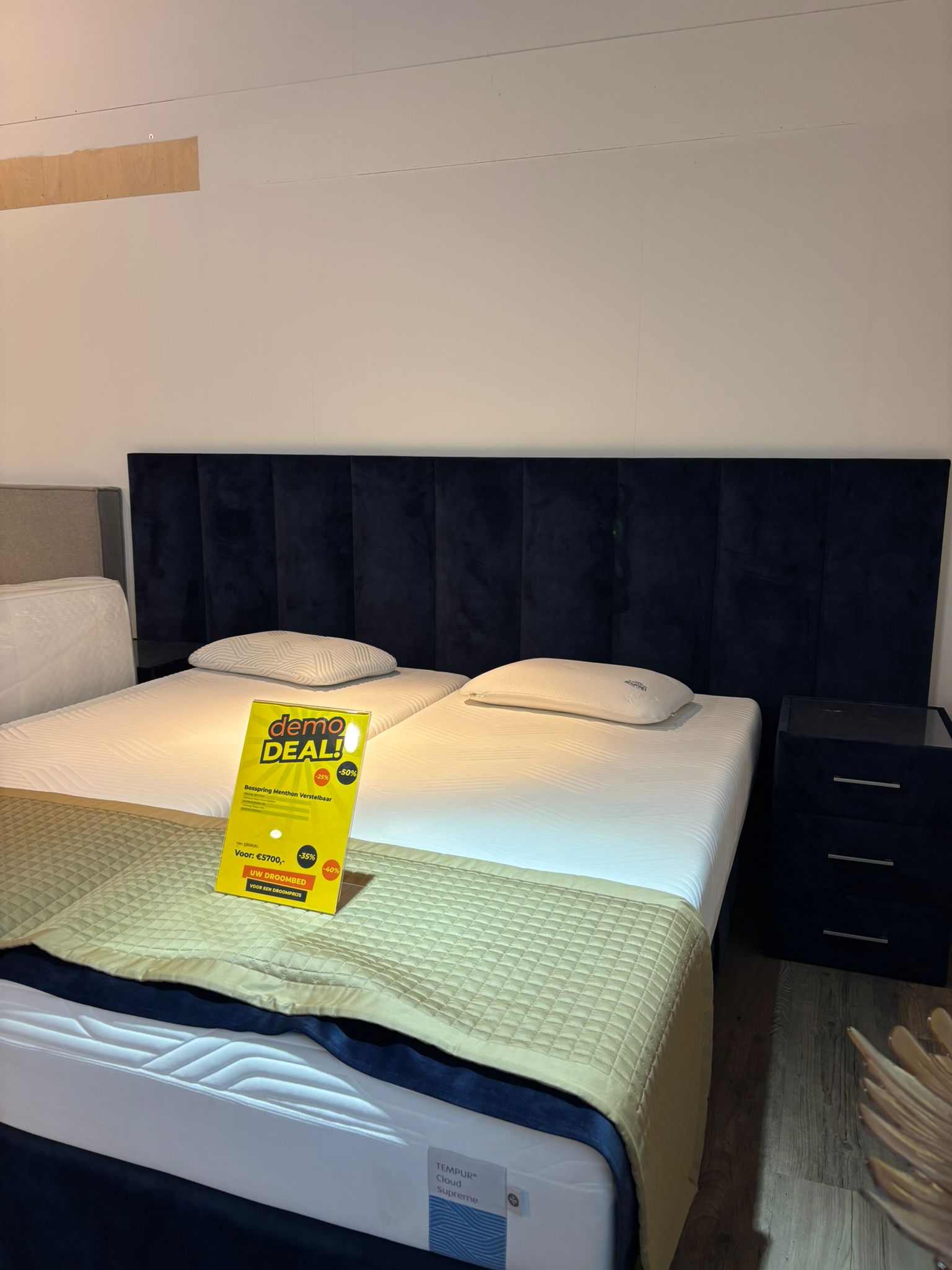 Menthon Verstelbaar Boxspring- 180x210cm (Harderwijk)