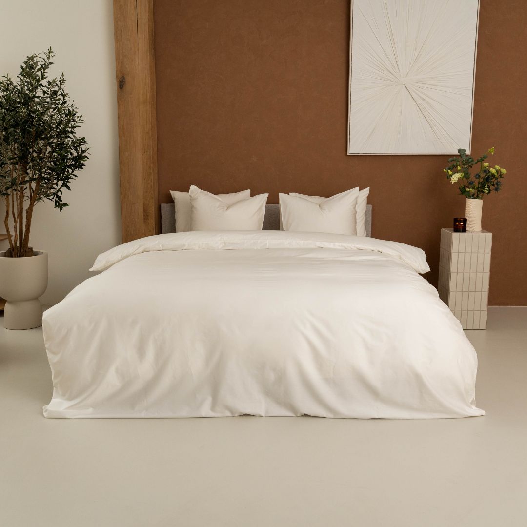Kayori dekbedovertrek Dona – 100% katoensatijn – offwhite