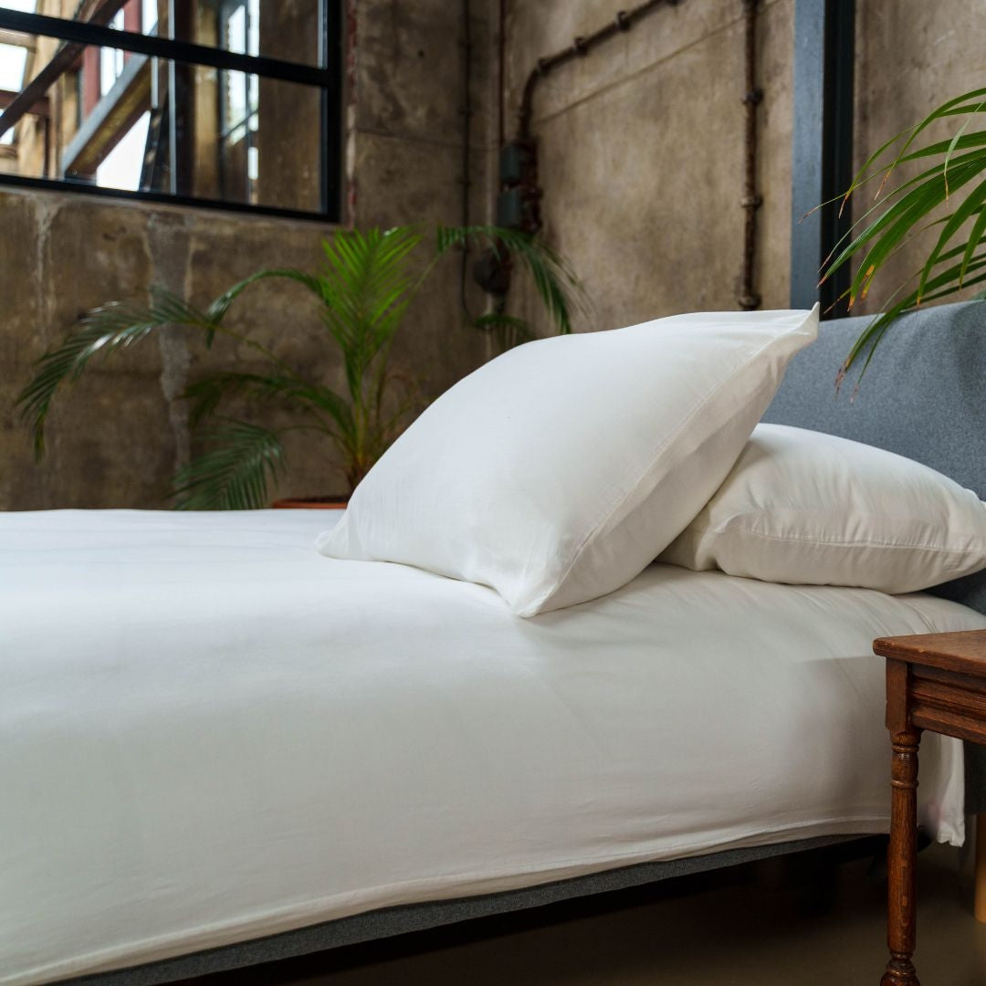 Kayori dekbedovertrek Edo Katoensatijn 100% katoen wit