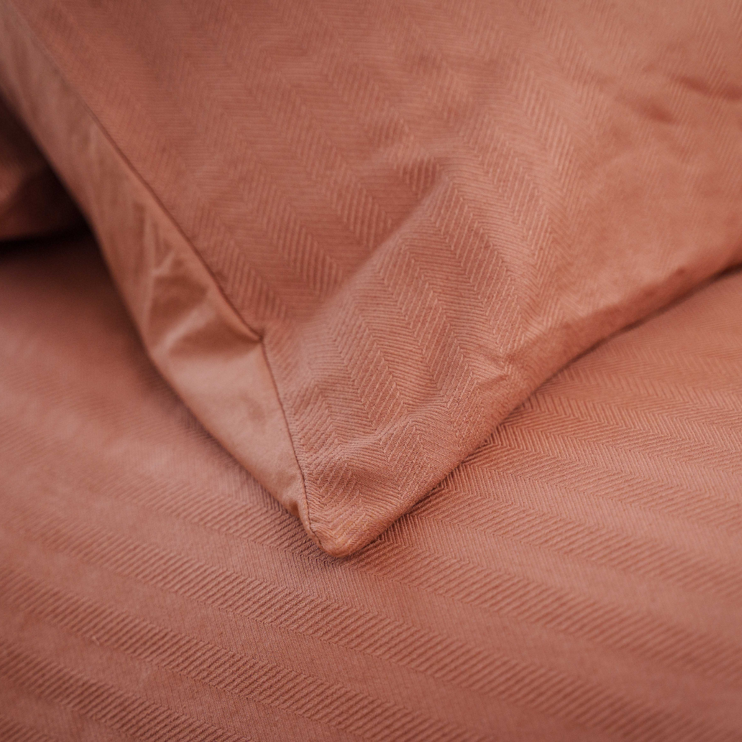 Kayori dekbedovertrek Nani Linnen mix van linnen en katoen donkertaupe