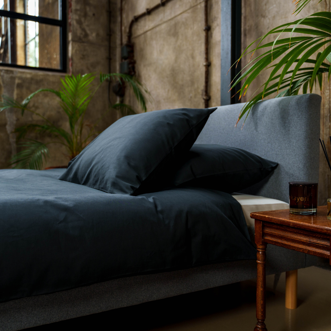 Kayori dekbedovertrek Saya Katoensatijn 100% katoen satijn zwart